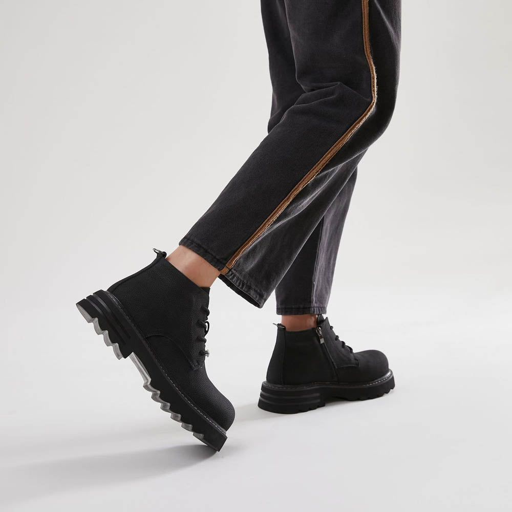 NomadStep Boots